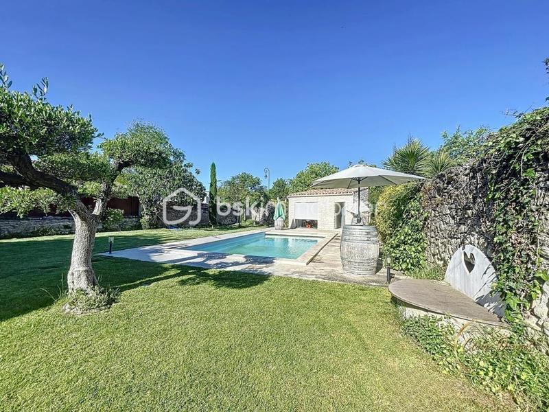 Maison en pierre - 220 m² - 6 pièces