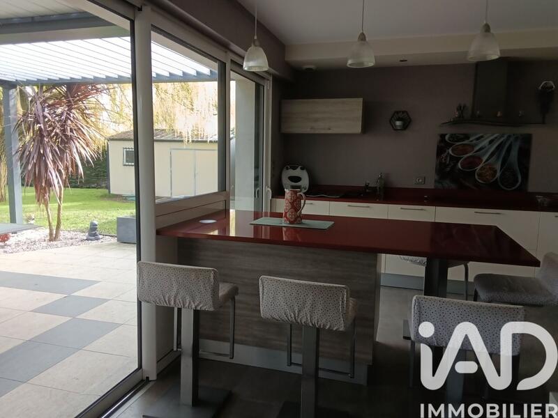 Maison - 190 m² - 7 pièces