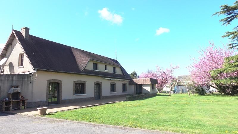 Maison - 186 m² - 7 pièces