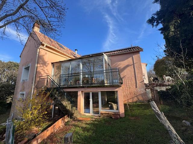 Villa - 158 m² - 8 pièces