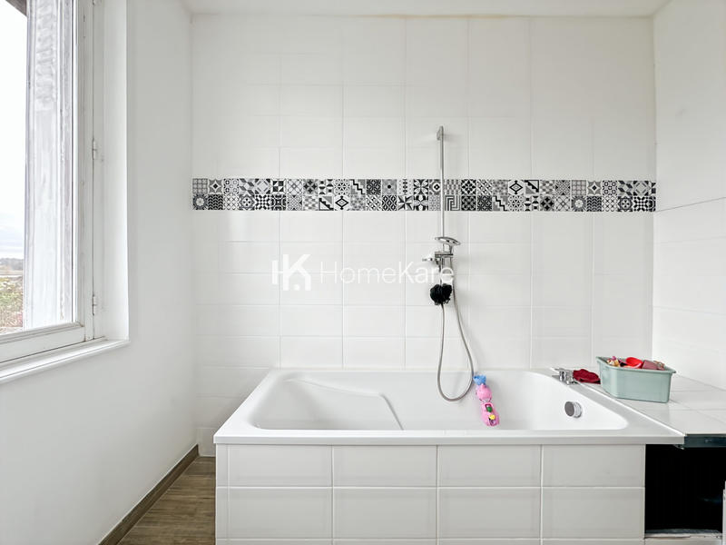 Maison - 130 m² - 4 pièces