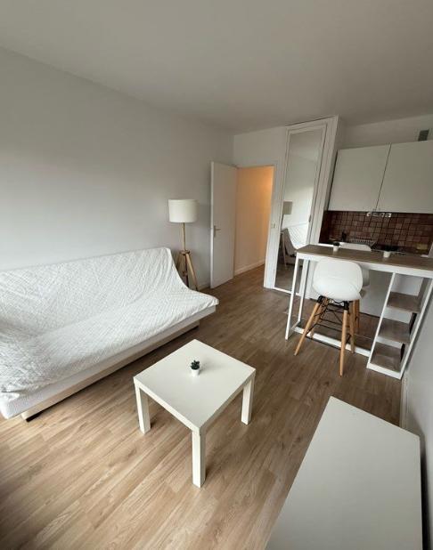 Studio - 26 m² - 1 pièce