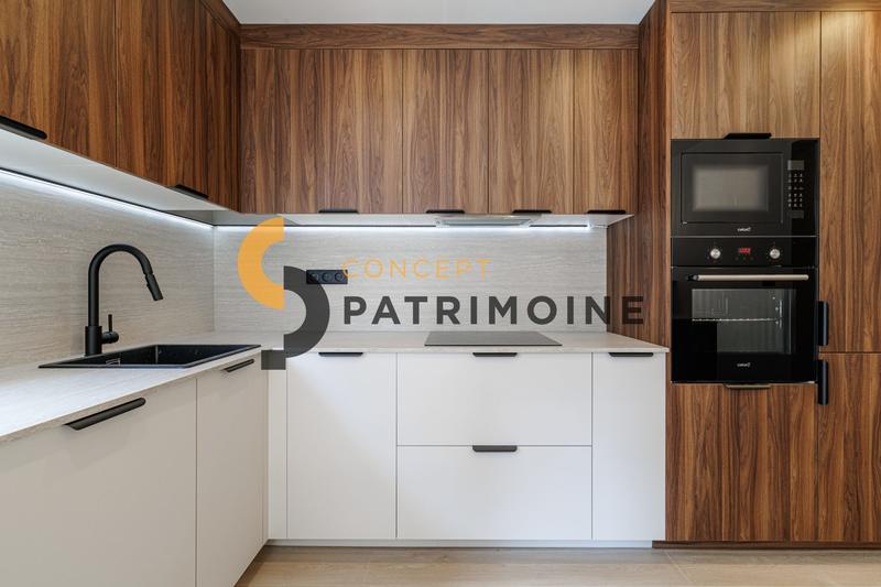 Appartement - 77 m² - 4 pièces