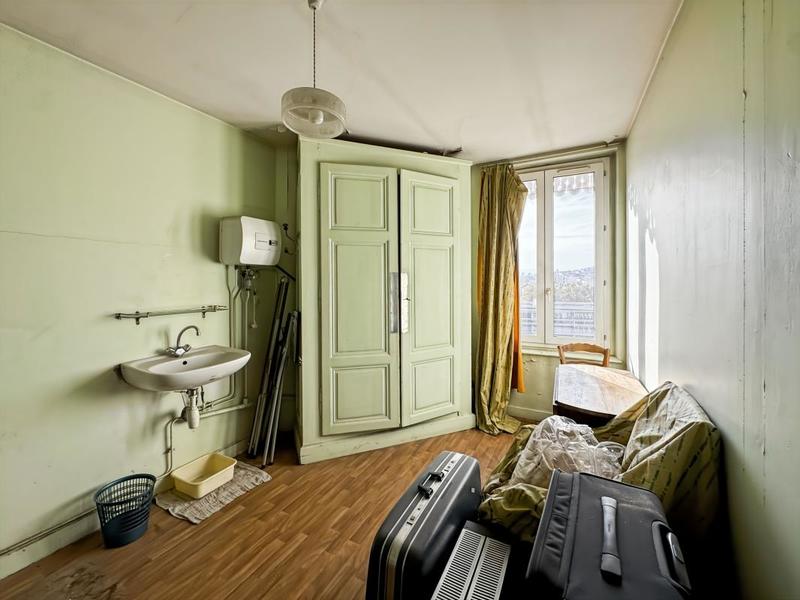 Appartement - 224 m² - 8 pièces