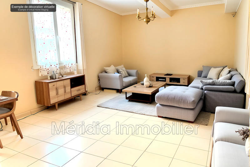 Maison - 208 m² - 9 pièces