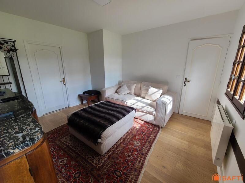 Maison - 131 m² - 7 pièces