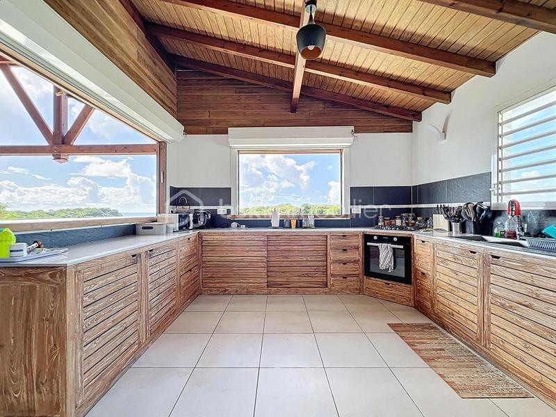 Villa - 295 m² - 10 pièces