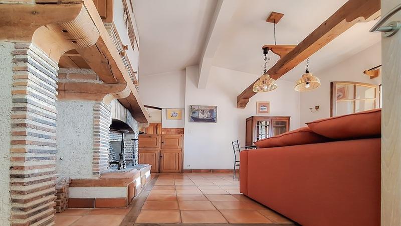 Villa - 266 m² - 8 pièces