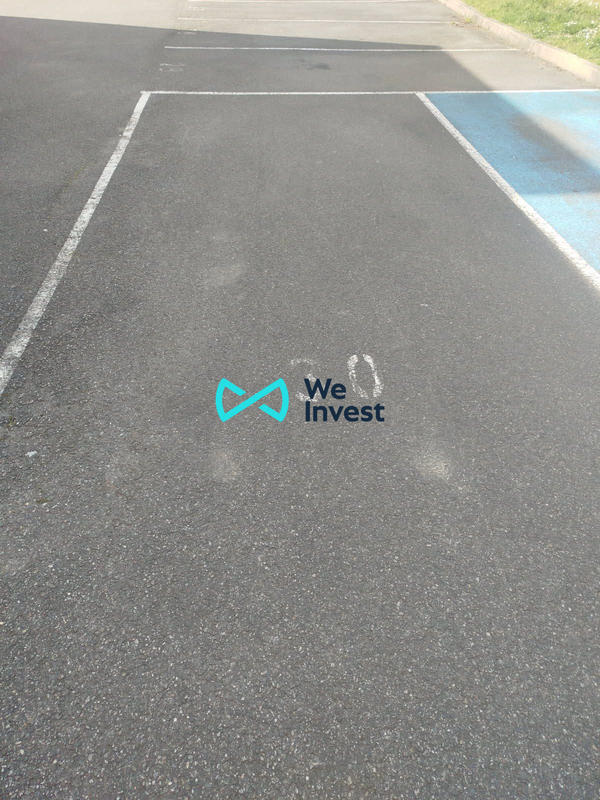 Parking / Garage - 24 m²