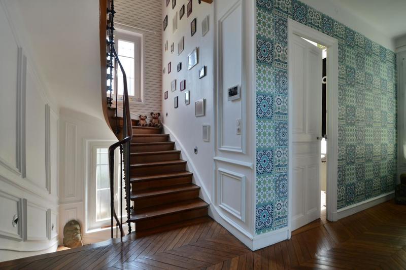 Maison - 180 m² - 8 pièces