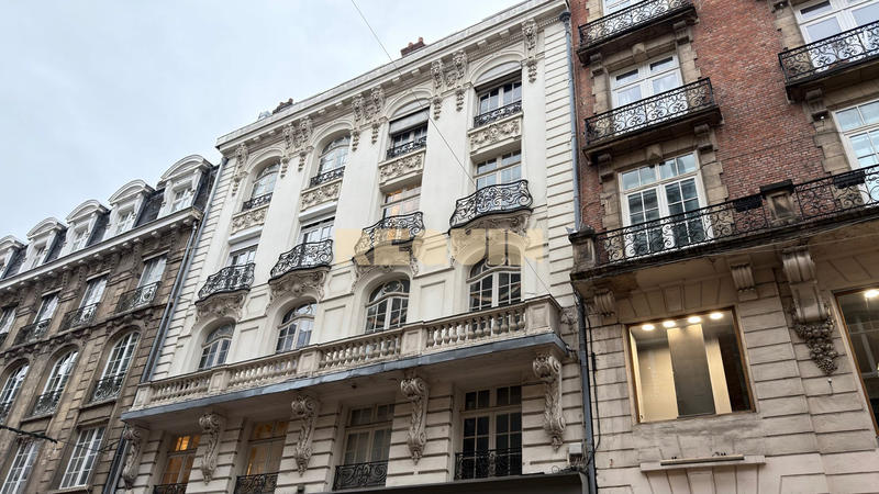 Appartement - 82 m² - 3 pièces