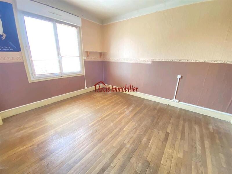 Maison - 103 m² - 5 pièces