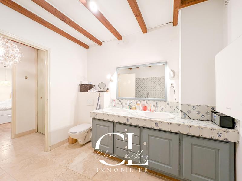 Maison - 137 m² - 5 pièces