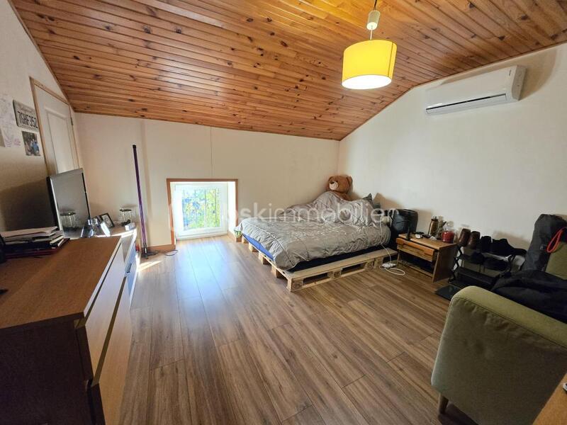 Maison - 135 m² - 6 pièces