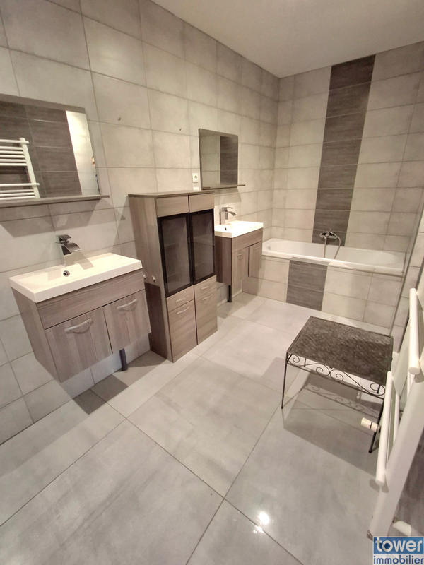 Maison - 124 m² - 7 pièces