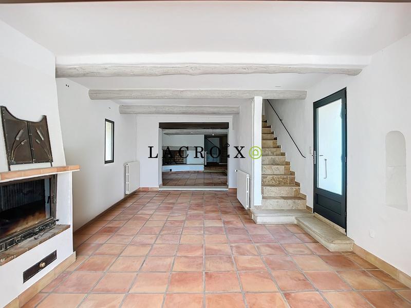 Maison - 169 m² - 5 pièces