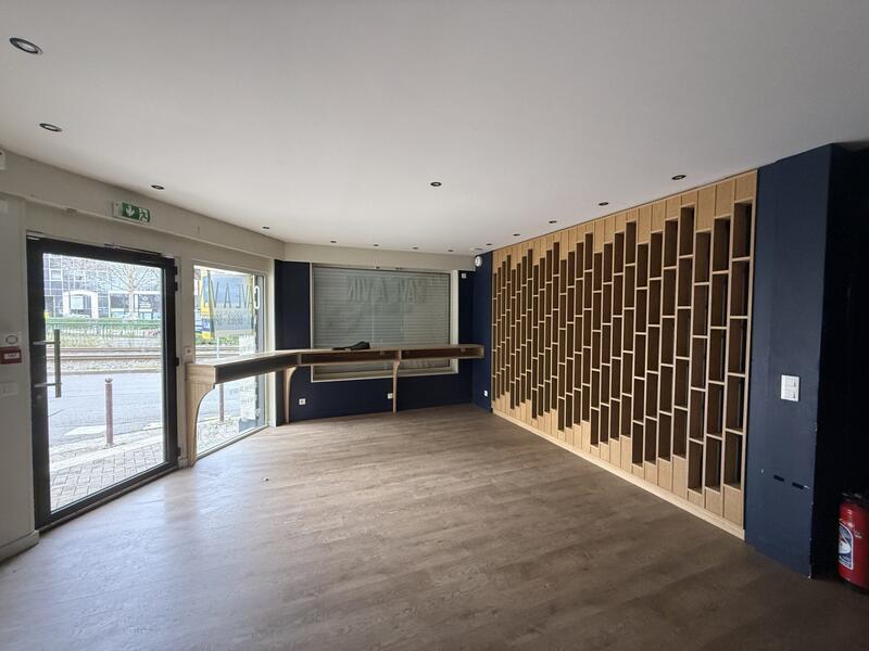Local commercial - 85 m²