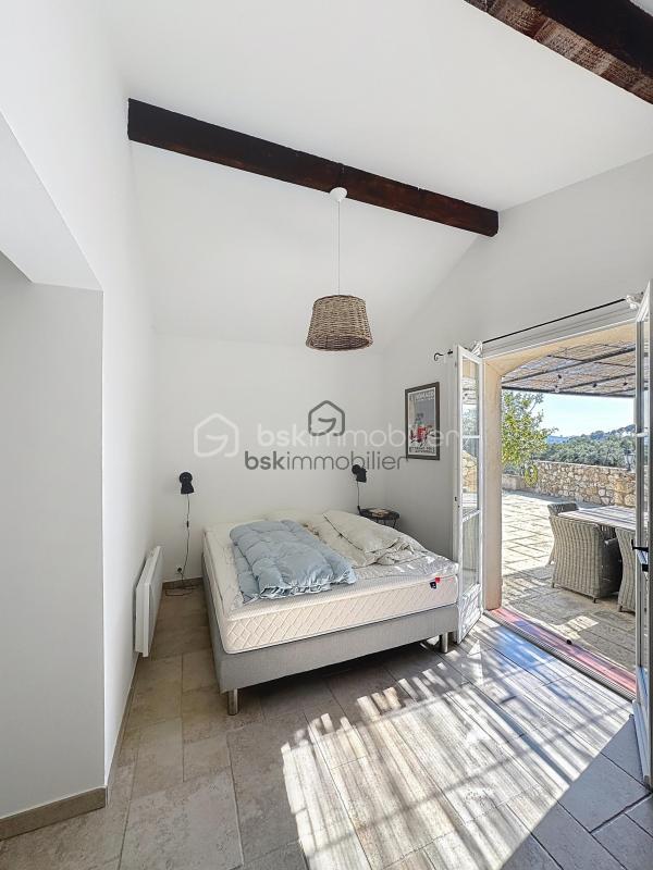 Villa - 160 m² - 5 pièces