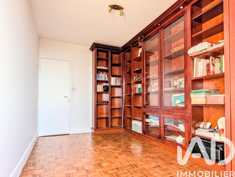 Appartement - 92 m² - 5 pièces