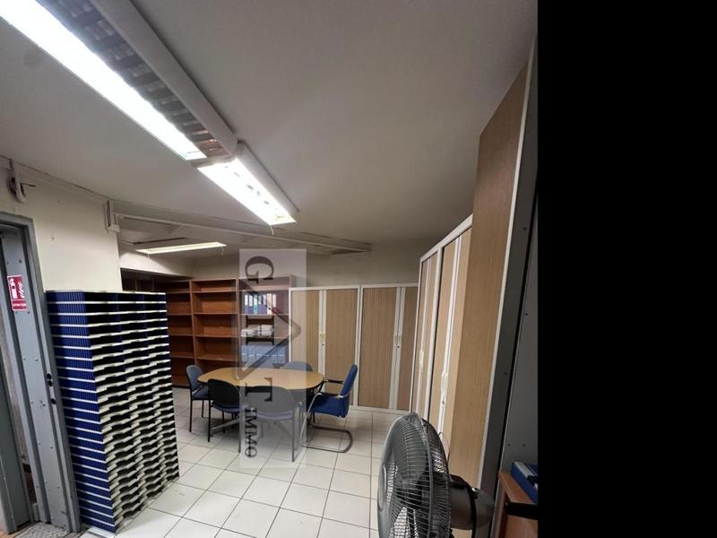 Local commercial - 160 m²