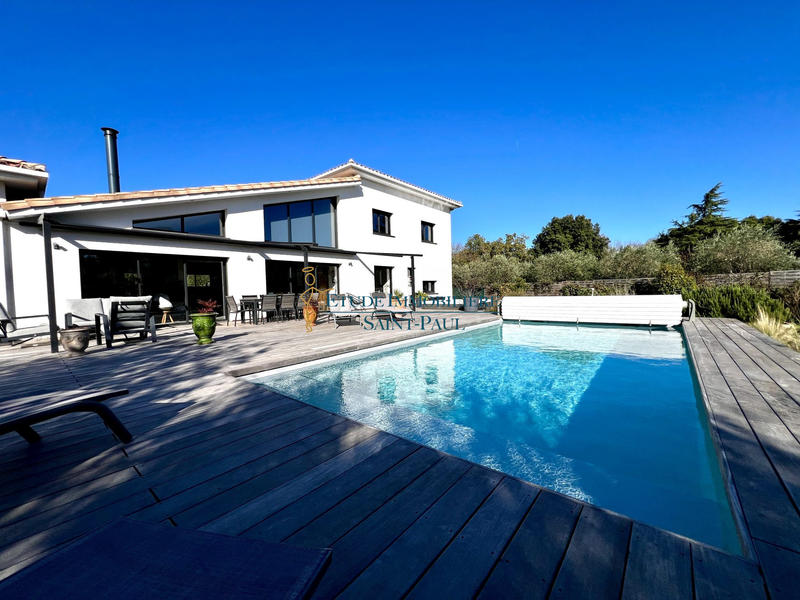 Villa - 200 m² - 7 pièces