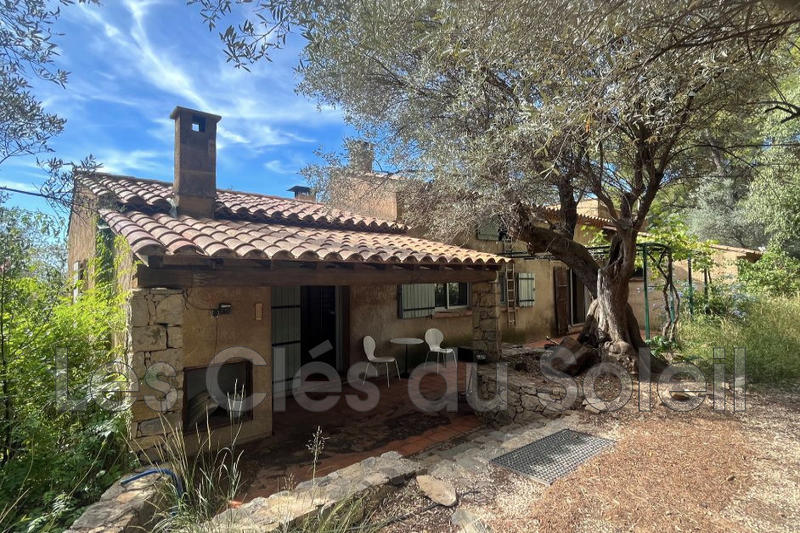 Maison - 180 m² - 6 pièces