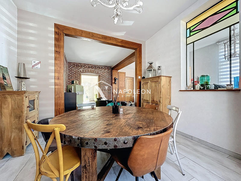 Maison - 162 m² - 6 pièces