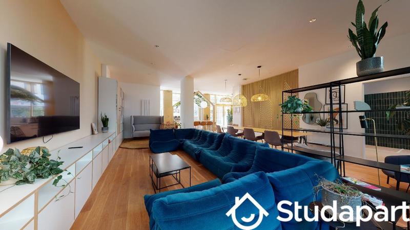 Chambre - 14 m² - 1 pièce