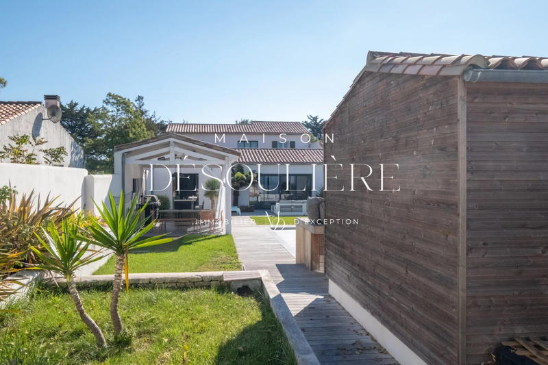 Villa - 200 m² - 7 pièces