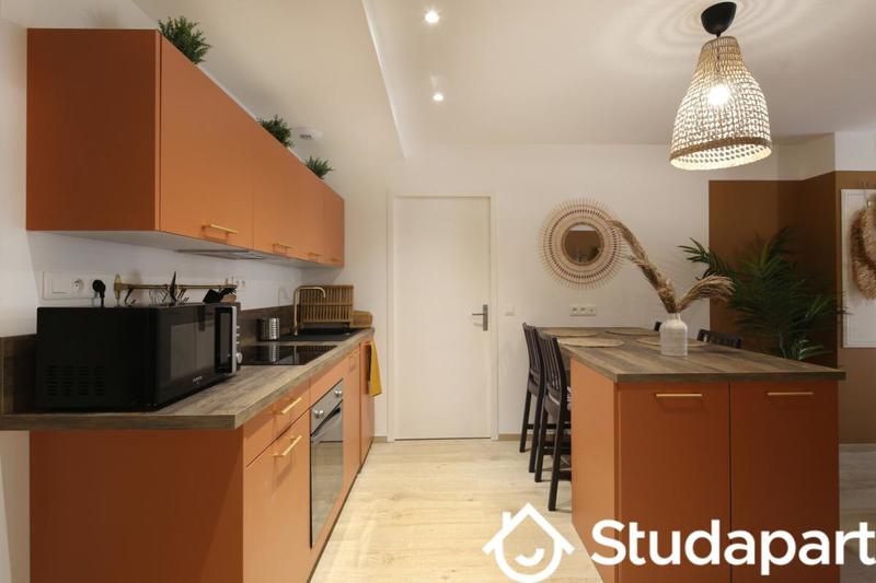 Chambre - 10 m² - 1 pièce