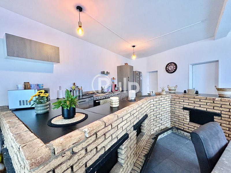 Maison - 102 m² - 4 pièces