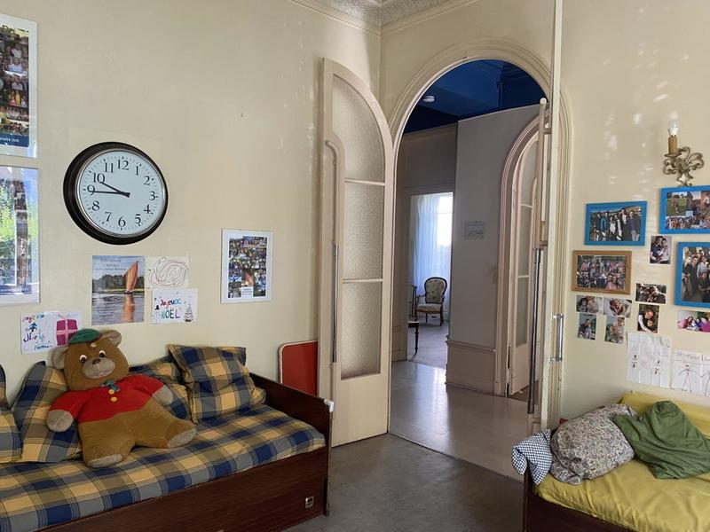 Maison - 232 m² - 8 pièces