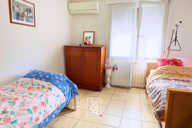 Immeuble - 346 m² - 3 pièces