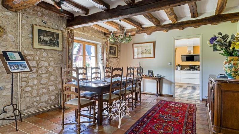 Maison - 185 m² - 6 pièces