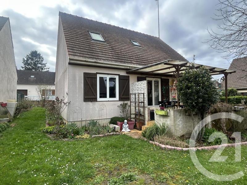 Maison - 85 m² - 5 pièces