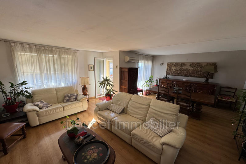 Appartement - 82 m² - 3 pièces