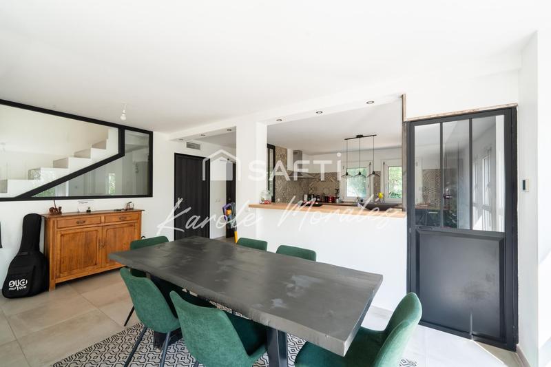 Maison - 140 m² - 5 pièces