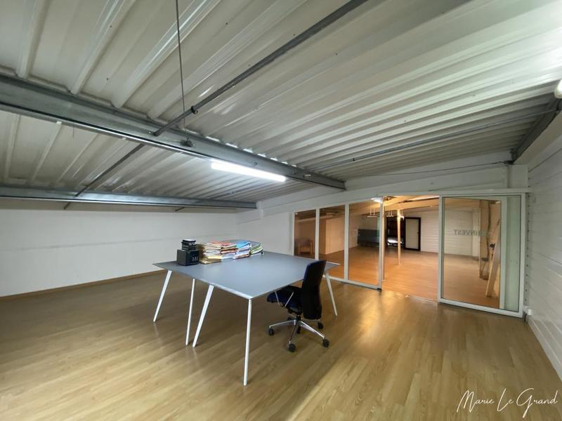 Local d'activité / Entrepôt - 822 m²