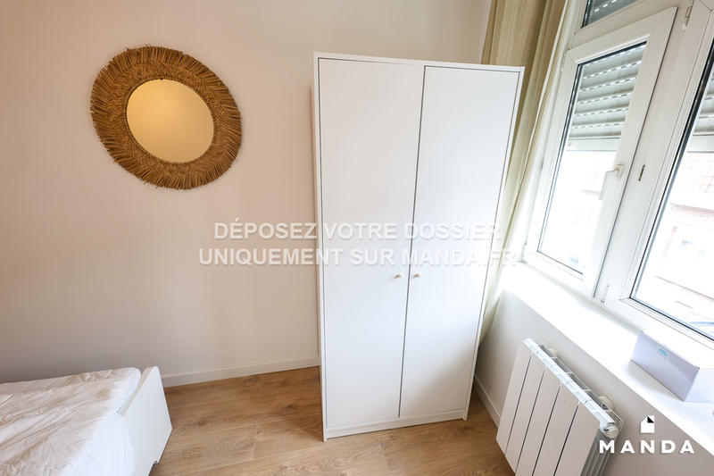 Chambre - 13 m² - 7 pièces