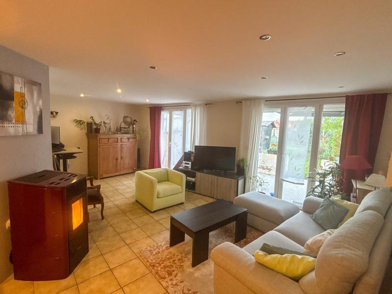 Maison - 94 m² - 4 pièces