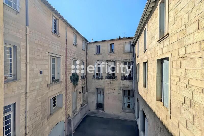 Appartement - 188 m² - 5 pièces