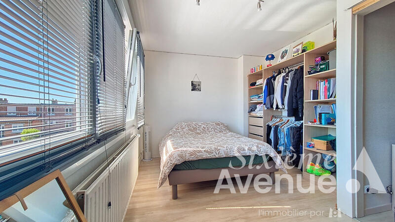 Maison - 100 m² - 3 pièces