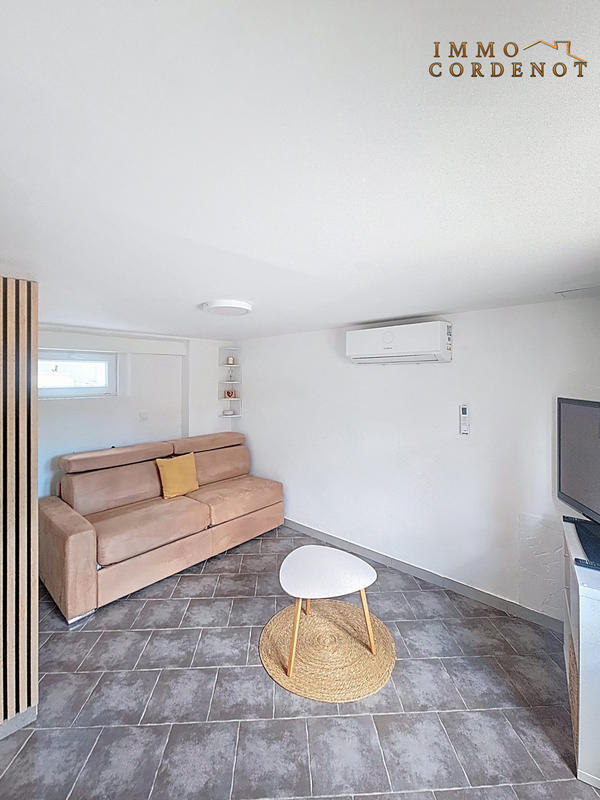 Maison - 27 m² - 1 pièce