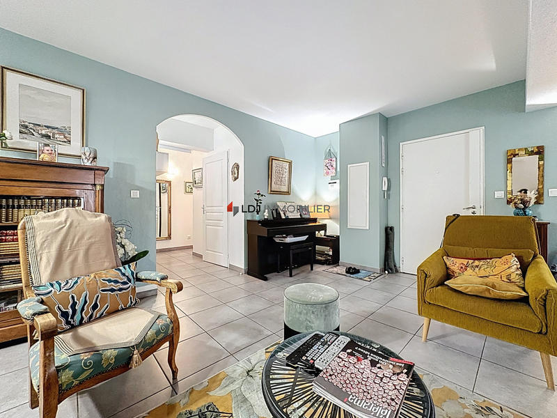 Appartement - 108 m² - 4 pièces