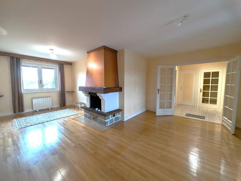 Maison - 88 m² - 5 pièces