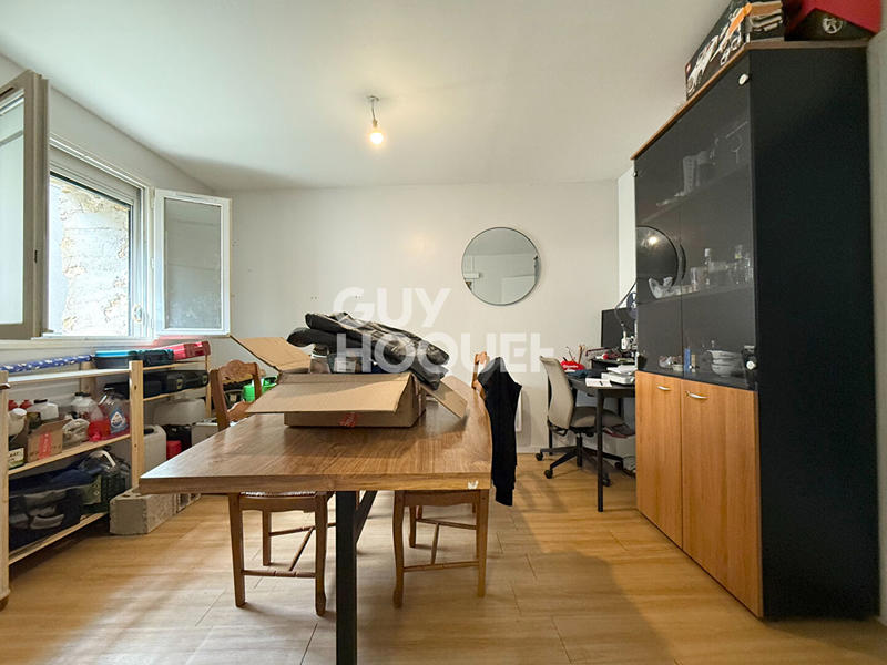 Immeuble - 6 pièces