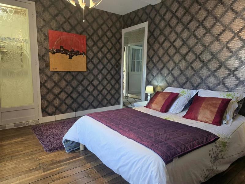 Moulin - 220 m² - 7 pièces