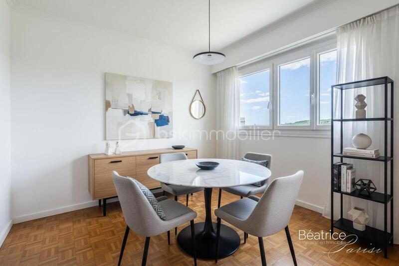 Appartement - 95 m² - 5 pièces