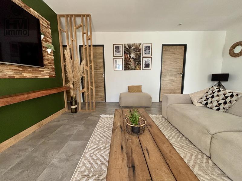 Maison - 126 m² - 6 pièces