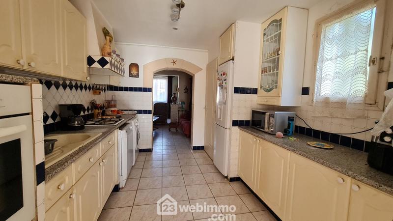 Villa - 178 m² - 11 pièces